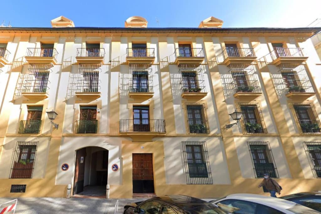 Atico Plaza Cristo De Burgos Apartment Seville Exterior photo